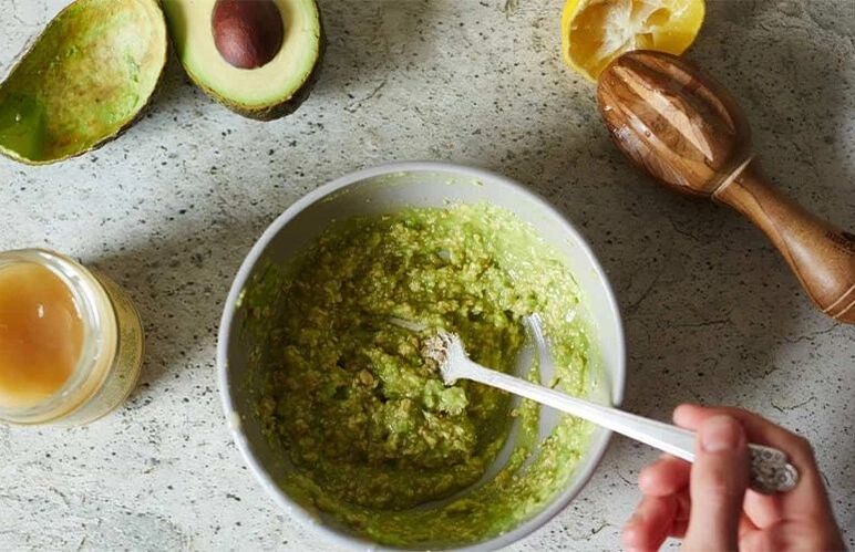 Avocado Mask fir Verjéngung